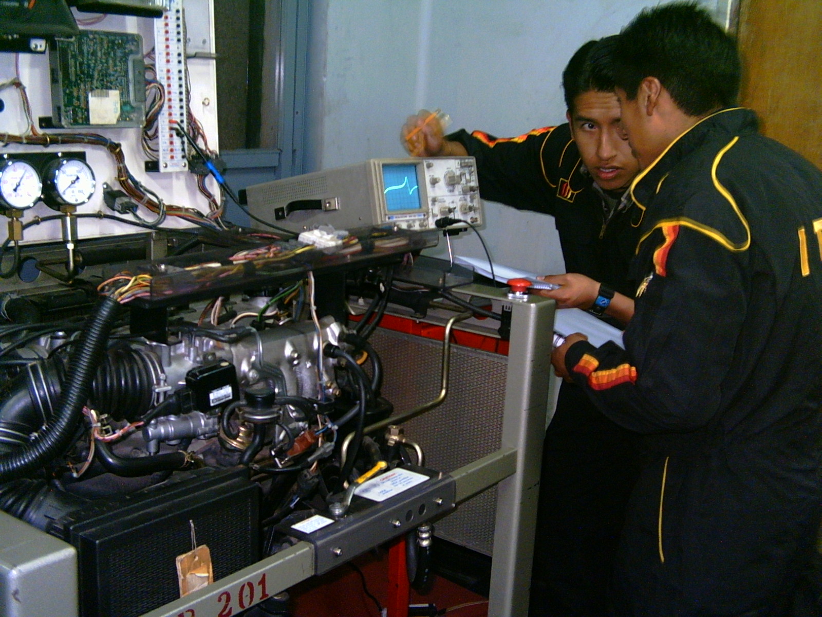 Carrera Técnico Superior en Mecánica Automotriz